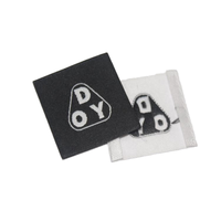 Étiquette de vêtement personnalisée pour les marques de vêtements, livraison DDP, livraison rapide, fabricant d'étiquettes tissées pour vêtements