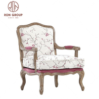 Hot Sale Hochzeit Wohnzimmer Möbel Gepolstert Massivholz Eiche Stoff Bein Garten Sessel Hochzeits sofa für Braut und Bräutigam
