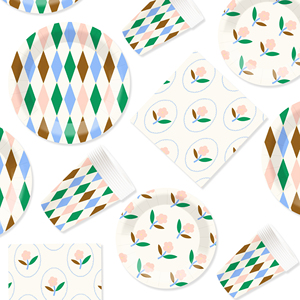 ชุดอุปกรณ์จัดงานวันเกิดเด็ก DAMAI ของชำร่วยงานวันเกิดสำหรับชุดภาชนะบนโต๊ะอาหาร สำหรับ 8 ท่าน จานกระดาษลายทางสีเขียว ผ้าเช็ดปาก - Product Image 2