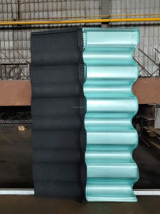 Feuille de toiture enduite de pierre colorée au design moderne Tuiles métalliques enduites de chaleur pour la construction de toits en <span class=keywords><strong>pente</strong></span> pour villas - Product Image 6