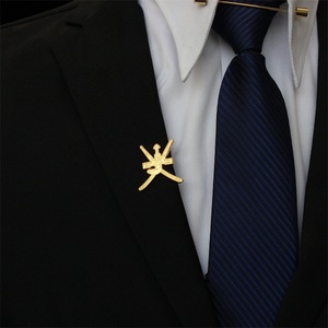 Nouvelle collection : Pince à cravate homme Oman, série double pince, élégante et polyvalente pour tenue de ville - Product Image 2