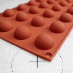 Moule à gâteau en silicone de qualité alimentaire, antiadhésif, écologique, demi-sphères, 24 cavités - Product Image 6