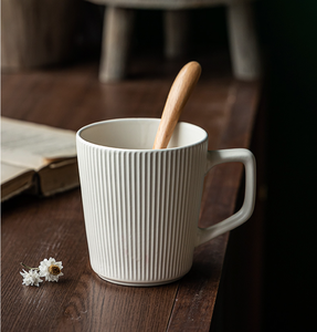 แก้วเซรามิคลายนูนทรงสูงขนาดใหญ่ แก้วกาแฟสไตล์เรโทร รับทำโลโก้ สำหรับโรงแรม ร้านอาหาร งานแต่งงาน ขายส่ง - Product Image 4