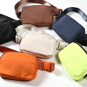 برومو في الهواء الطلق للجنسين النايلون Crossbody في كل مكان في الهواء الطلق البسيطة في كل مكان مع حزام قابل للتعديل - Product Image 5