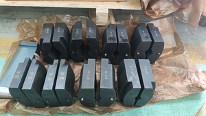 Machine d'essai de traction électro-hydraulique, pour les tests de traction, de compression et de flexion des matériaux - Product Image 3