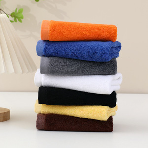 Serviettes personnalisées avec logo, <span class=keywords><strong>broderie</strong></span> <span class=keywords><strong>personnalisée</strong></span>, 100% coton peigné, évacuation rapide de l'humidité, qualité professionnelle pour les propriétaires de salles de sport - Product Image 2
