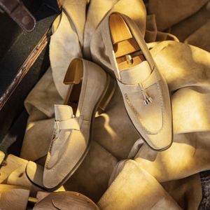 Zapatos de Negocios con Borlas para Hombre - Zapatos Formales Casuales de Punta Cuadrada - Otoño, Impermeables - Product Image 4