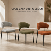 Chaise de salle à manger en forme de U, design ouvert, piétement central, assise rembourrée en tissu chenille, pieds en métal noir