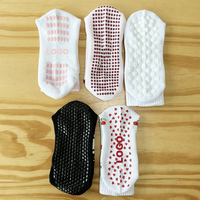 Chaussettes de yoga antidérapantes pour femmes avec logo personnalisé, chaussettes de pilates en coton à dos ouvert avec grip