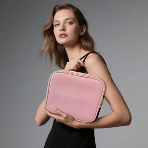 Cho <span class=keywords><strong>Amazon</strong></span> công suất lớn xách tay LED thắp sáng trang điểm Trường hợp với đôi gương nữ tính tim INFLUENCER xuyên biên giới trang điểm Túi - Product Image 4