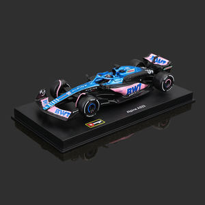 Alpine A523 10 #31 # Produit de licence <span class=keywords><strong>Burago</strong></span> 2023-<span class=keywords><strong>1</strong></span>:<span class=keywords><strong>43</strong></span> <span class=keywords><strong>F1</strong></span> (avec casque) Modèle de voiture en alliage de simulation - Product Image 4