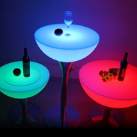 Hôtel illuminé en plastique boîte de nuit Cube éclairer événements éclairage lumineux fête jardin Table chaises bar extérieur Led meubles