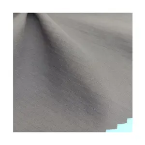 Yukarı 228T naylon Taslan su geçirmez yırtılmaya dayanıklı kırışık boyalı ceket kumaş kırışık tarzı ceket için parlak metal naylon kumaş