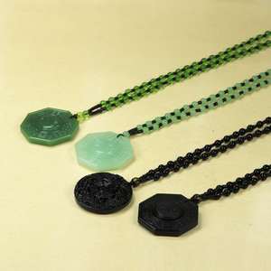 Collar con Colgante de Jade Verde Imitación, Cadena Larga con Hebilla de la Paz, Joyería Espiritual Protectora Unisex, Regalo para Hombres y Mujeres - Product Image 6