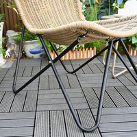 Fauteuil lounge ergonomique incurvé en tissu, avec base croisée stable en métal, pour jardin ou salon, chaise individuelle