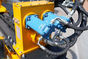 เครื่องเจาะอเนกประสงค์จากจีน รุ่น XMZ200 กำลัง 194 กิโลวัตต์ แรงดึง 110 กิโลนิวตัน แรงบิด 25000 นิวตันเมตร สำหรับงานตอกเสาเข็<span class=keywords><strong>ม</strong></span> งานเจาะอุโ<span class=keywords><strong>ม</strong></span>งค์ขนาดเล็ก และงานผส<span class=keywords><strong>ม</strong></span><span class=keywords><strong>ดิน</strong></span> - Product Image 6