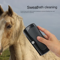 Grattoir à sueur en poils de cheval dentelés minces Outil de nettoyage et de bain en plastique écologique pour animaux de compagnie avec tiroir de nettoyage à l'eau