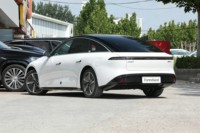 Voiture électrique d'occasion Dongfeng Xinghai S7 2024, moteur arrière, autonomie 555 km, moteur 160 kW, berline