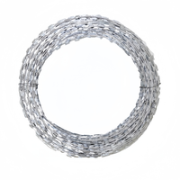 Rouleau de fil barbelé galvanisé à chaud, épaisseur de la lame 0,3-2 mm, diamètre de la bobine 450 mm, pour les infrastructures critiques et les centrales électriques