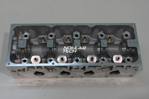 Ensemble de culasse de moteur K7M 7701472681 compatible avec <span class=keywords><strong>Dacia</strong></span> Logan <span class=keywords><strong>Sandero</strong></span> Renault Clio Megane Kangoo 1.6L 8V SOHC - Product Image 3