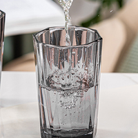 Verseuse à Eau Colorée de Ménage avec Ensemble de Tasses, Pichet en Verre et Service de Carafe