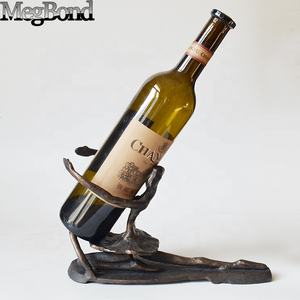 Soporte para <span class=keywords><strong>botella</strong></span> de vino de bailarina de Ballet de hierro fundido, elegante estante de vino de bailarina de Metal, decoración única para el hogar, artesanías de Metal - Product Image 1
