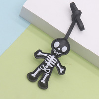Porte-clés pendentif squelette en cuir PU, breloque de sac, mini figurines squelette pour sac à main, cadeaux et souvenirs de fête d'Halloween