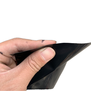 Revestimiento de membrana lisa de HDPE de 0,5mm y 0,75mm Geomembranas de acuicultura y vertedero a precio competitivo para aplicaciones de revestimiento de plástico - Product Image 1