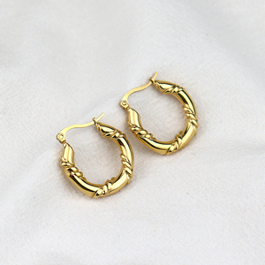 Pendientes de Aro Gruesos de Acero Inoxidable con Baño de Oro de 18K, Diseño <span class=keywords><strong>Irregular</strong></span> y Moderno, para Mujer, Regalo de Boda - Product Image 2