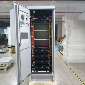 Armoire de Batterie ESS au Lithium Étanche Extérieure 10Kwh 20Kwh 40Kwh Système de Panneau Solaire Hors Réseau Type Lithium Ion LiFePO4 - Product Image 1