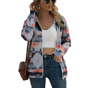 Veste à capuche zippée légère décontractée pour femmes, imprimé graphique aztèque, style bohème, vente en gros - Product Image 3