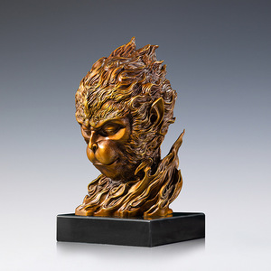 Escultura de cabeza de mono de cobre y oro, adorno artístico hecho a mano de cobre para escritorio, decoración de oficina - Product Image 1