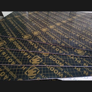 <span class=keywords><strong>Contreplaqué</strong></span> filmé en peuplier dur de 18 mm, coffrage en plastique vert PVC pour la construction - Product Image 4