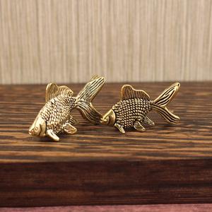 ของตกแต่งโต๊ะทำงานรูปปลาทองทองเหลืองวินเทจสุดน่ารัก งานฝีมือทองแดงแท้ - Product Image 6