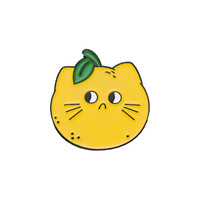 Broche en métal de dessin animé créatif fruit fraise pastèque avec chat noir mignon Animal Orange citron broche