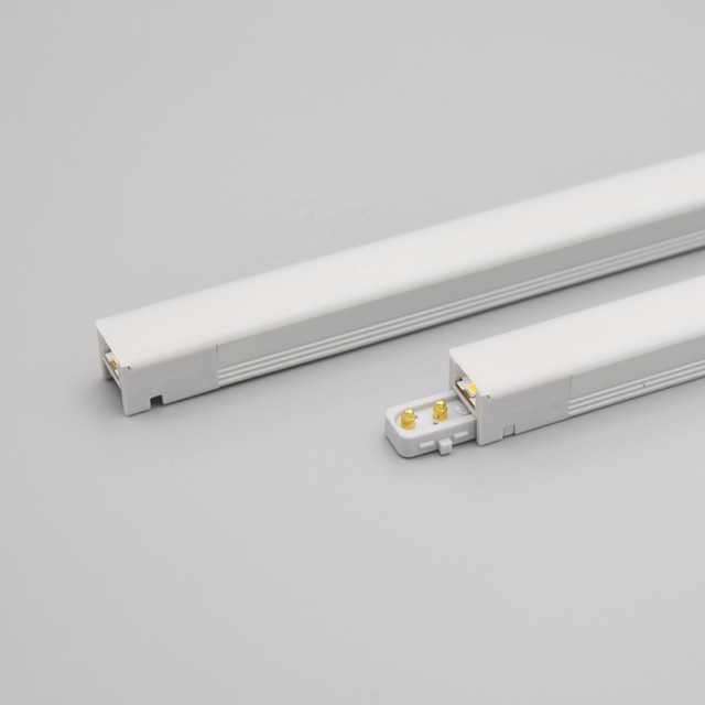 Linkable and Modular Linear Lamp for Cabinet Lighting Retail Display Lighting Shelves Lighting