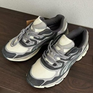 Original Brand High Quality Retro Men Woman Sports Running <b>Shoes</b> Mesh Breathable Sneakers Fashion Casual Walking Style <b>Shoes</b> - Product Image 2