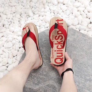 Zapatos <span class=keywords><strong>de</strong></span> playa <span class=keywords><strong>de</strong></span> verano con estampado <span class=keywords><strong>de</strong></span> <span class=keywords><strong>madera</strong></span> en 3D y logotipo personalizado, <span class=keywords><strong>chanclas</strong></span> EVA para hombre con punta abierta, zapatillas antideslizantes para exteriores - Product Image 5