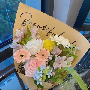 Papel de Regalo con Diseño de Flores de Periódico Inglés Pintado a Mano LUCIA, Papel Glassine Grueso Retro Impermeable para Ramos de Rosas - Product Image 4