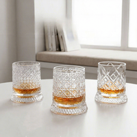 Verre à whisky rotatif 360° de luxe en cristal gravé de diamants, gobelet haut de gamme taillé à la main avec base pivotante