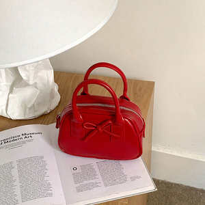 กระเป๋าสะพายไหล่ผู้หญิงแบบดีไซน์เฉพาะตัว กระเป๋าหนัง PU แฟชั่น กระเป๋าสะพายข้างสำหรับสาวๆ - Product Image 4