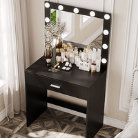 Kit de vanité de chambre à coucher moderne noire Commode à panneaux de bois avec lumières Organisateur de miroir Ensemble de table pour hôtel Caractéristique Design de stockage