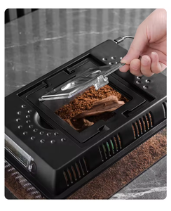 Transportador Portátil para <span class=keywords><strong>Mascotas</strong></span> con Luz LED y Tapa con Lupa - Hábitat de Viaje a Prueba de Escape para Reptiles, Tortugas, Serpientes e Insectos - Product Image 3