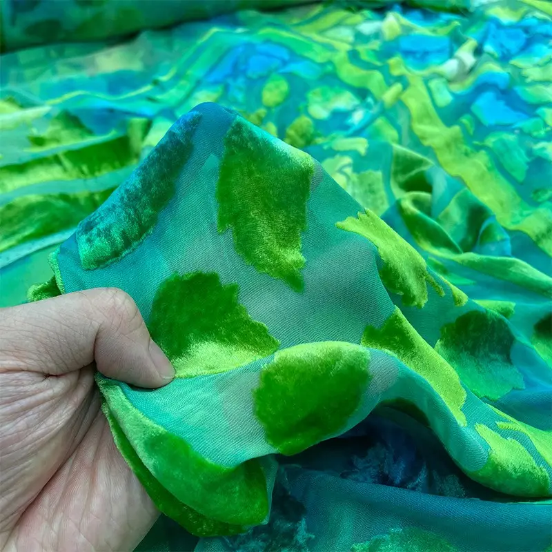 wholesale 110cm crushed velvet 60% silk 40% rayon green velvet fabric silk blend fabric for clothing 1.55m per pattern