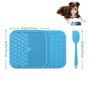 Tapis de léchage pour chien en silicone antidérapant, écologique et portable, à ventouse, motif uni, pour l'entraînement à la croix lente – Meilleures ventes - Product Image 4