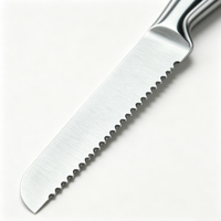 Couteau à pain moderne de 8 pouces, ultra-affûté, en acier inoxydable, dentelé, avec manche creux, idéal pour les gâteaux