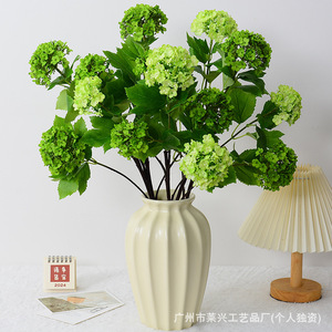 ดอกไฮเดรนเยียประดิษฐ์จากผ้าไหมสีเขียว สำหรับตกแต่งบ้านและงานแต่งงาน - Product Image 1