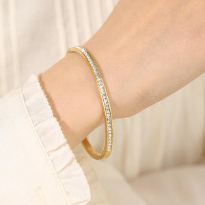 Bracelet en acier inoxydable plaqué électrolytiquement pour femmes, tendance, haut de gamme, niche, tous les étoiles <span class=keywords><strong>du</strong></span> <span class=keywords><strong>ciel</strong></span> n'ont pas tombé, strass exquis, certifié - Product Image 3