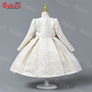 Robe de soirée pour fille Yoliyolei, motif floral d'été, sans bretelles, design élégant, avec sac et bandeau - Product Image 2