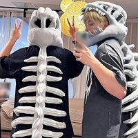 Costume de squelette de dinosaure en coton, masque de crâne de Spinosaurus 3D et colonne vertébrale en peluche pour le cosplay et les jeux d'habillage d'Halloween